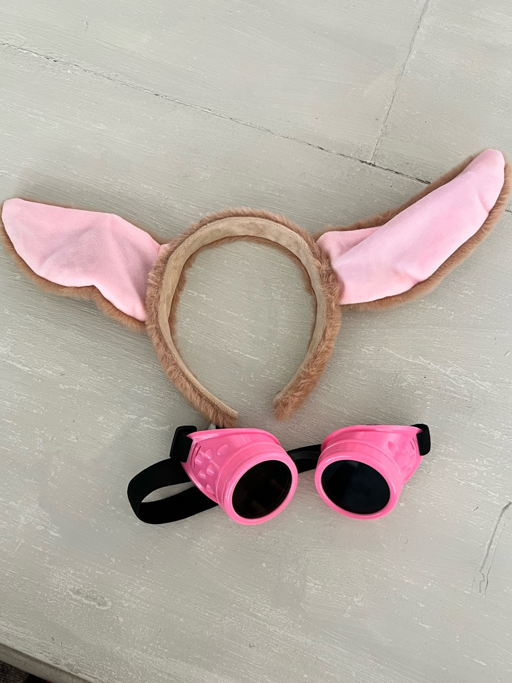 PAW Patrol Skye Costume Accessories – Ears & Pink Goggles
